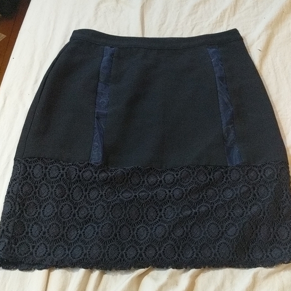 Navy dress skirt with lace and paneling detail - Picture 2 of 6